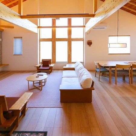 Tsuru Apartments NakaNakafurano Extérieur photo